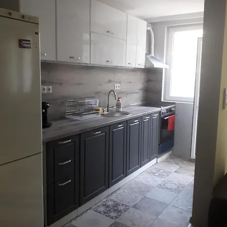 Морска Почивка В Бургас Apartment